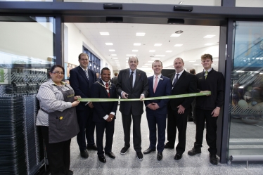 Sir Nicholas opens Waitrose